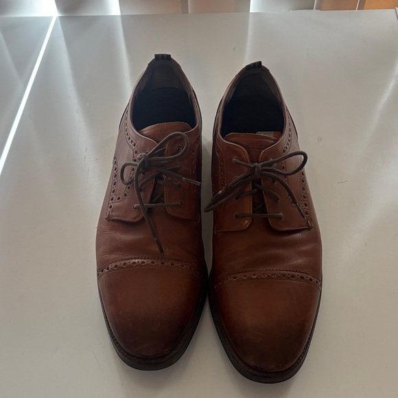 Cole haan used brown dress shoes
